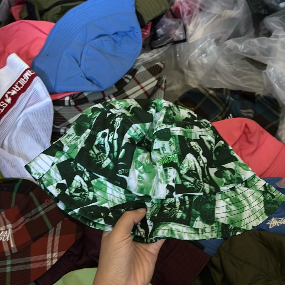 Stussy bucket hat